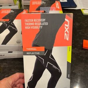 2XU Heat full length compression tights